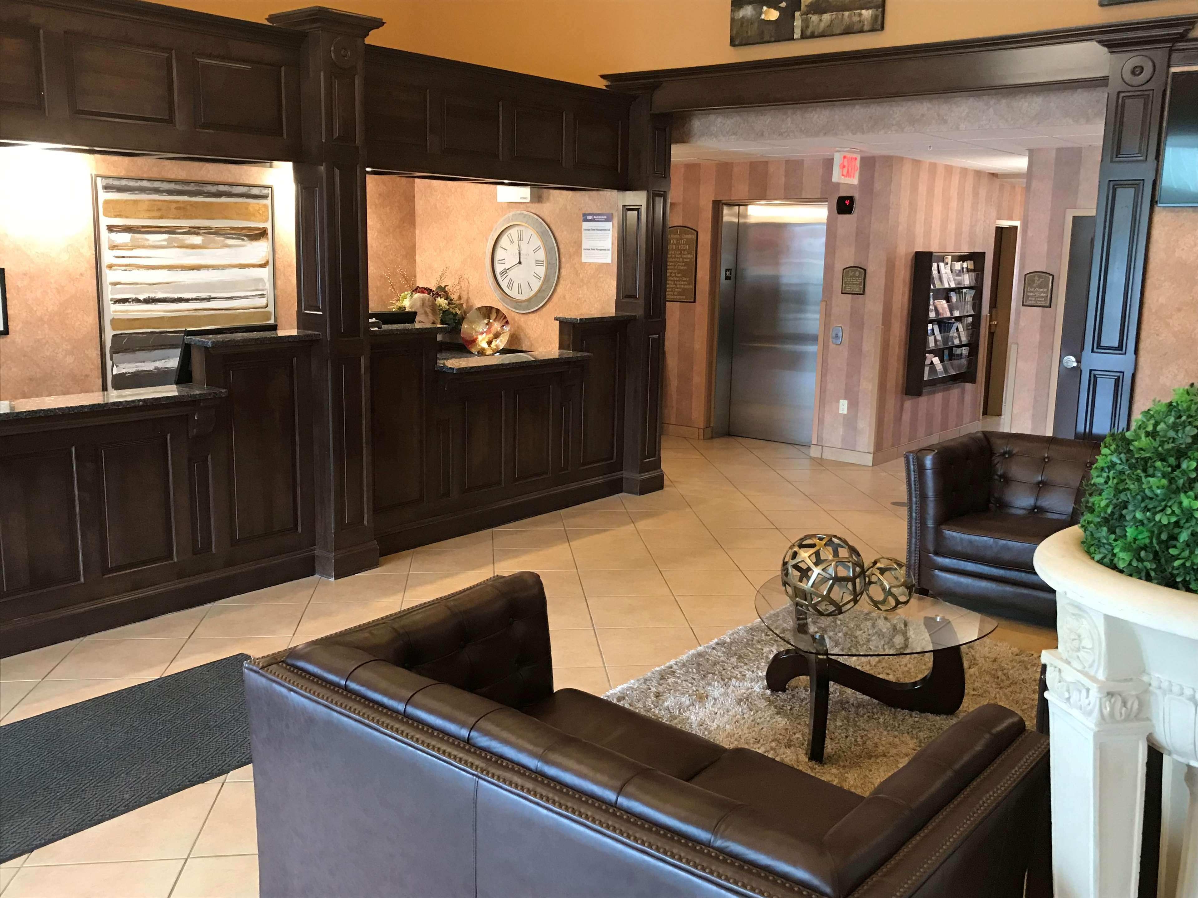 Hotel Western & Fredericton